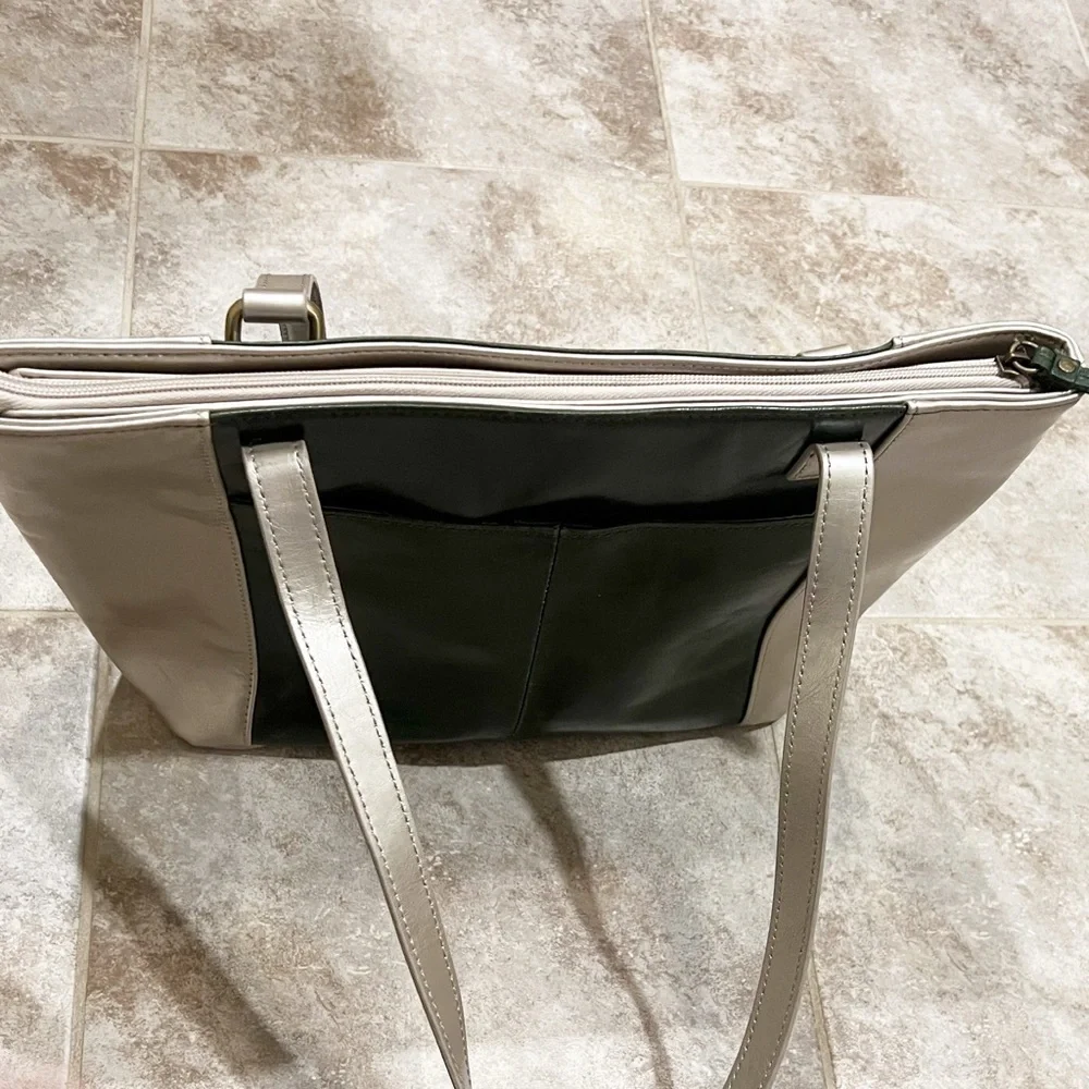 Aurielle Leather Tote Bag Purse Silver Green Double Handle Pockets Zipper